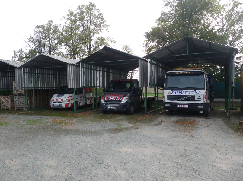 Pracovní stroje a technika