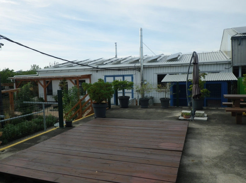 Provozovna — nakládka materiálu